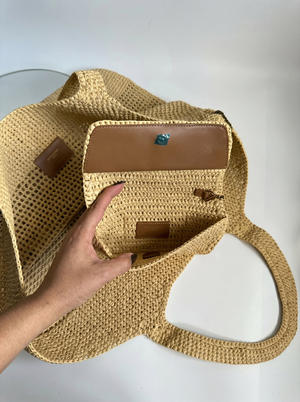 Icare in Raffia